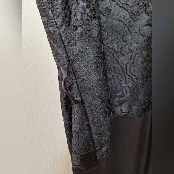 Angelo Tarlazzi Womens Black Lace Bodice Asymmetrical Hem Dress. Size 38 (EU) - Picture 7 of 8